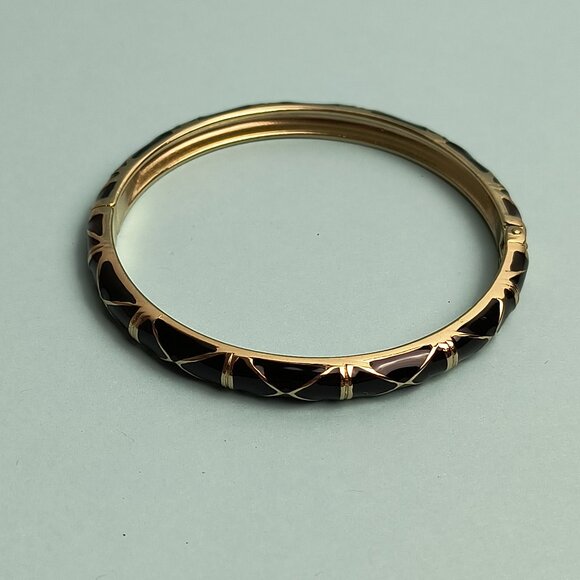 NORDSTROM Sequin Enamel Hinge Bangle Bracelet Clamper Black Gold Tone - Picture 6 of 6